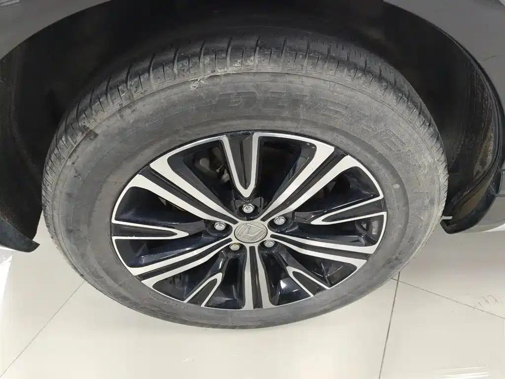 2022 Honda Breeze e:PHEV Premium Edition — миниатюра 28