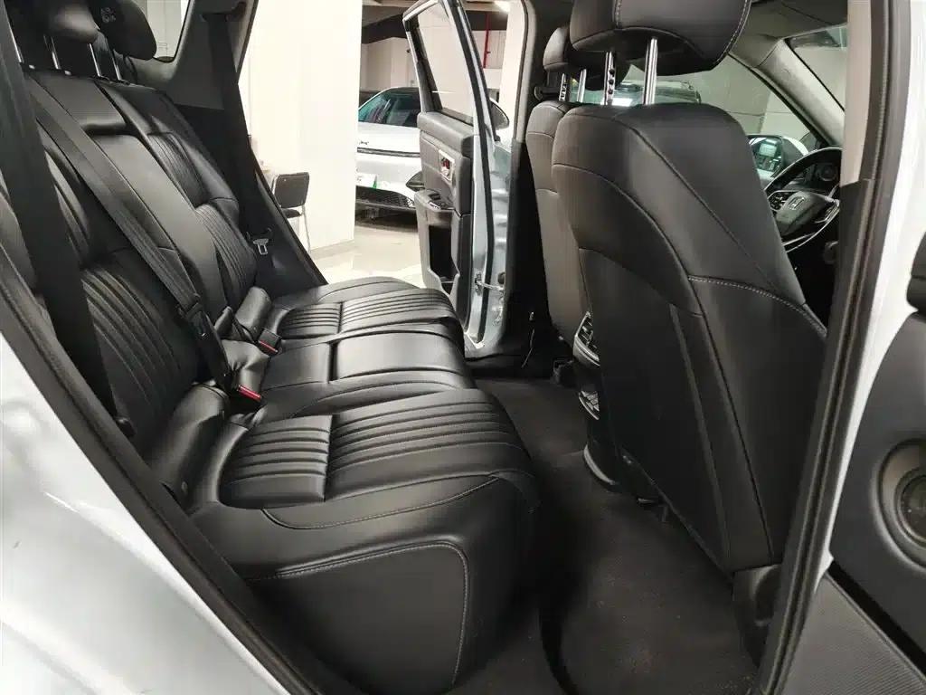 2022 Honda Breeze e:PHEV Premium Edition — миниатюра 10
