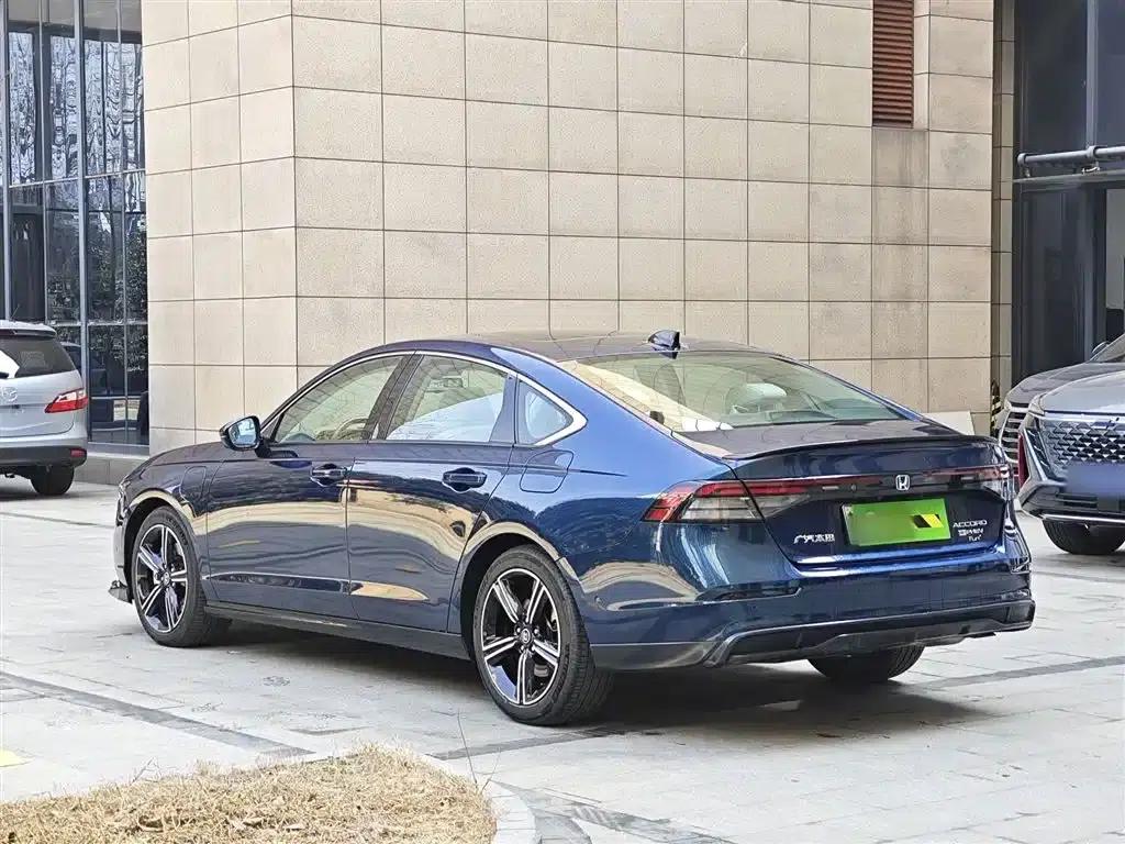 Accord PHEV 2023 2.0L e:PHEV Flagship Edition — миниатюра 23