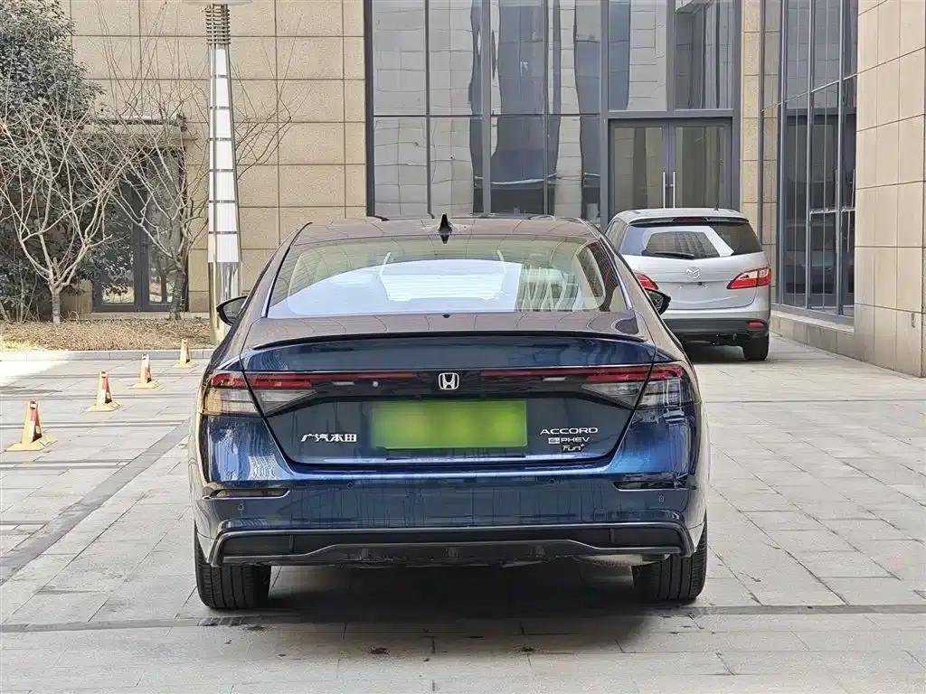 Accord PHEV 2023 2.0L e:PHEV Flagship Edition — миниатюра 24