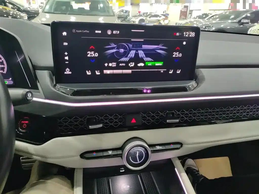 Accord PHEV 2023 2.0L e:PHEV Flagship Edition — миниатюра 7