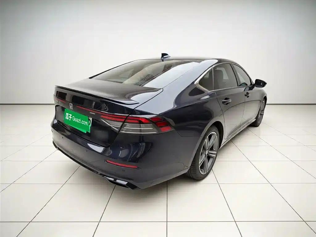 Accord PHEV 2023 2.0L e:PHEV Premium Edition — миниатюра 7