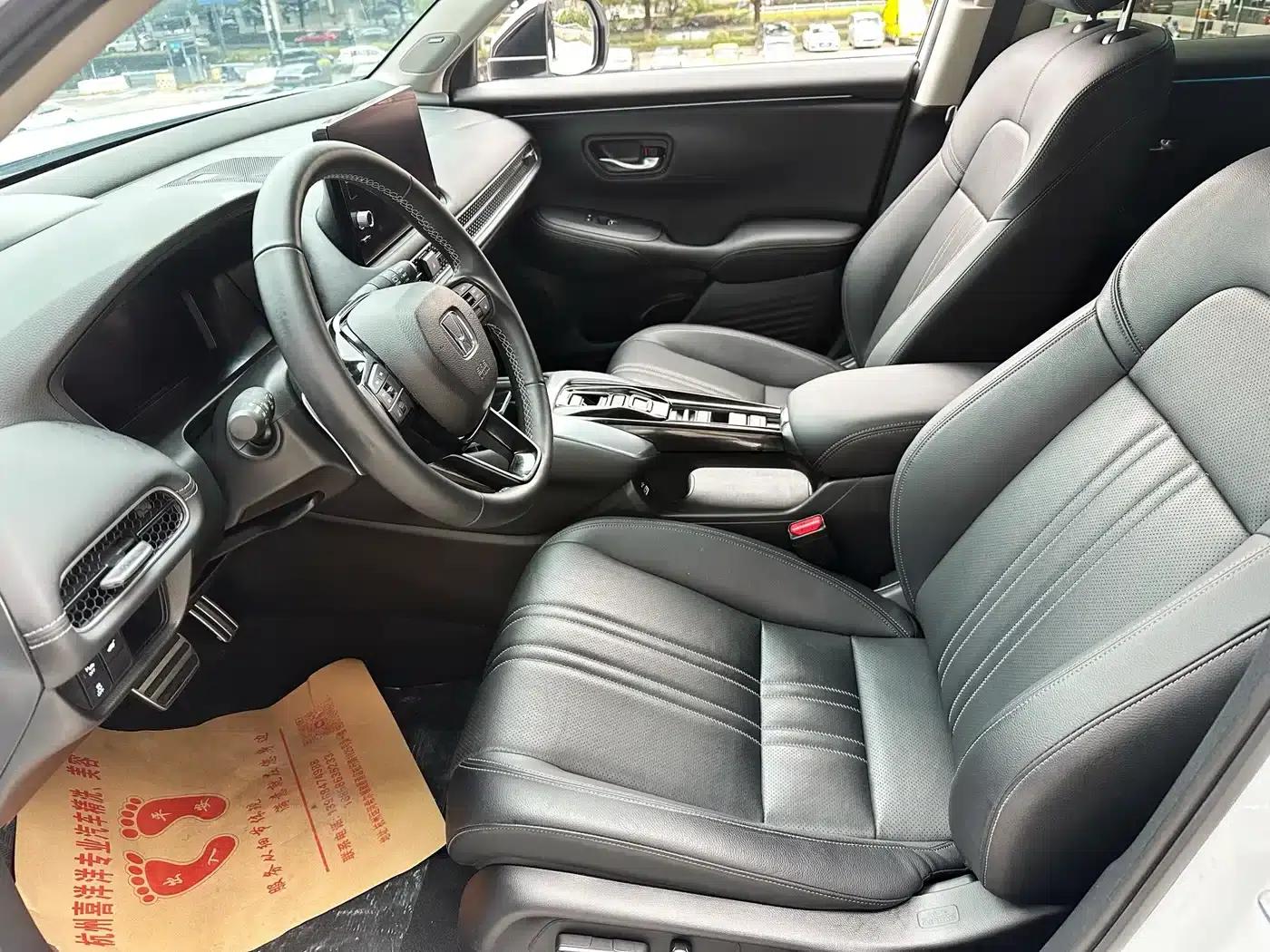 Honda HR-V 2023 2.0L e:HEV Dynamic Edition — миниатюра 12