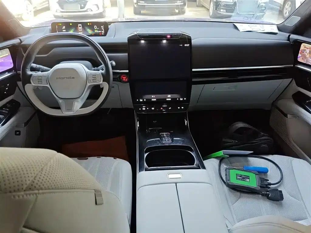 GAC Honda P7 2025 All-Wheel Drive Long Range Max — миниатюра 10