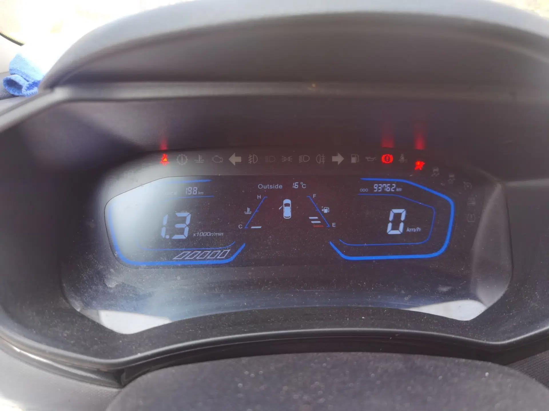 CHANGAN OSHAN A800 2017 1.6L Manual Luxury Model — миниатюра 12