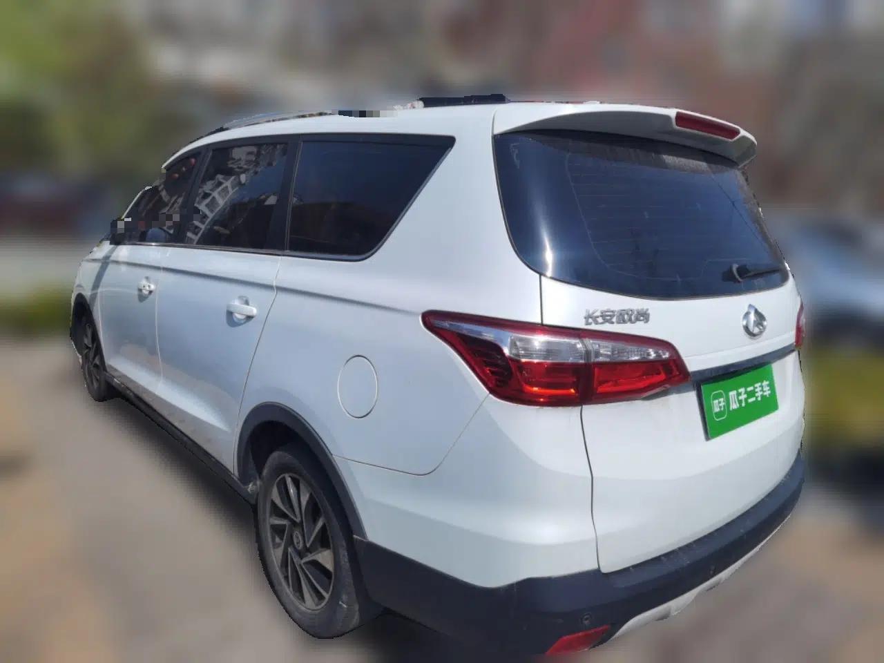 CHANGAN OSHAN A800 2017 1.6L Manual Luxury Model — миниатюра 4
