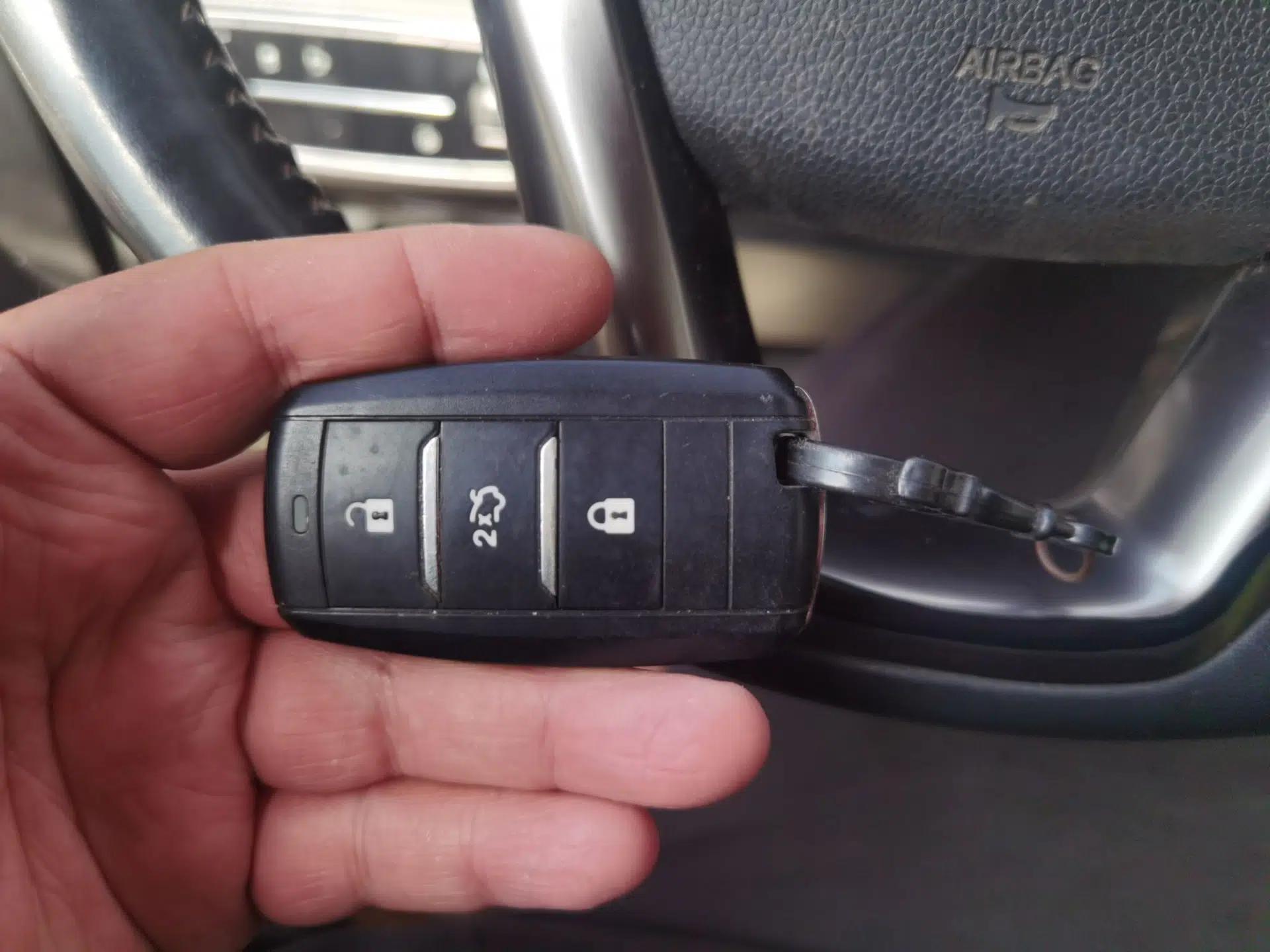 CHANGAN OSHAN A800 2017 1.6L Manual Luxury Model — миниатюра 9