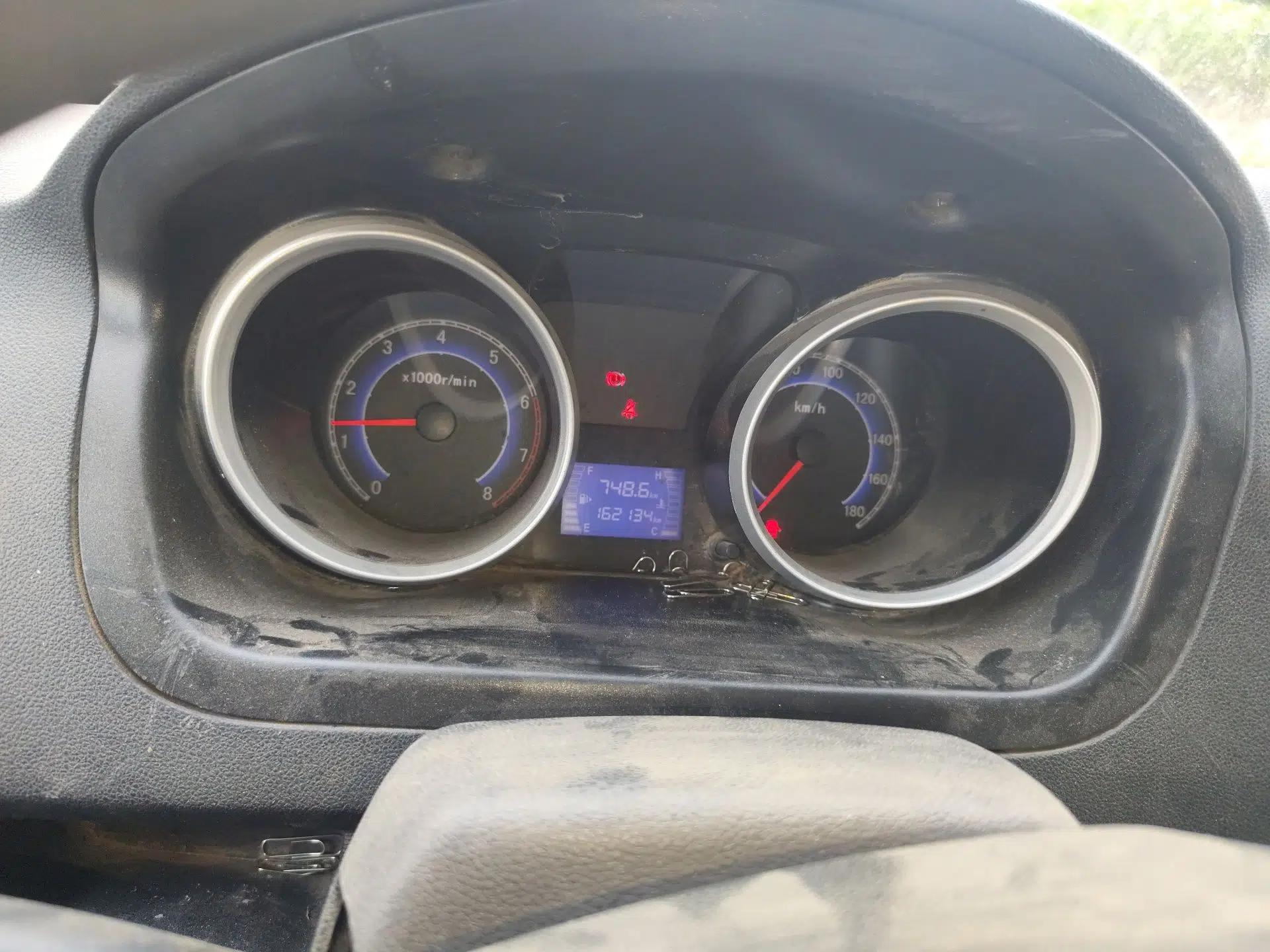 CHANGAN KAICHENG Ruixing M80 2014 1.5L Comfort Model 4G15S — миниатюра 12