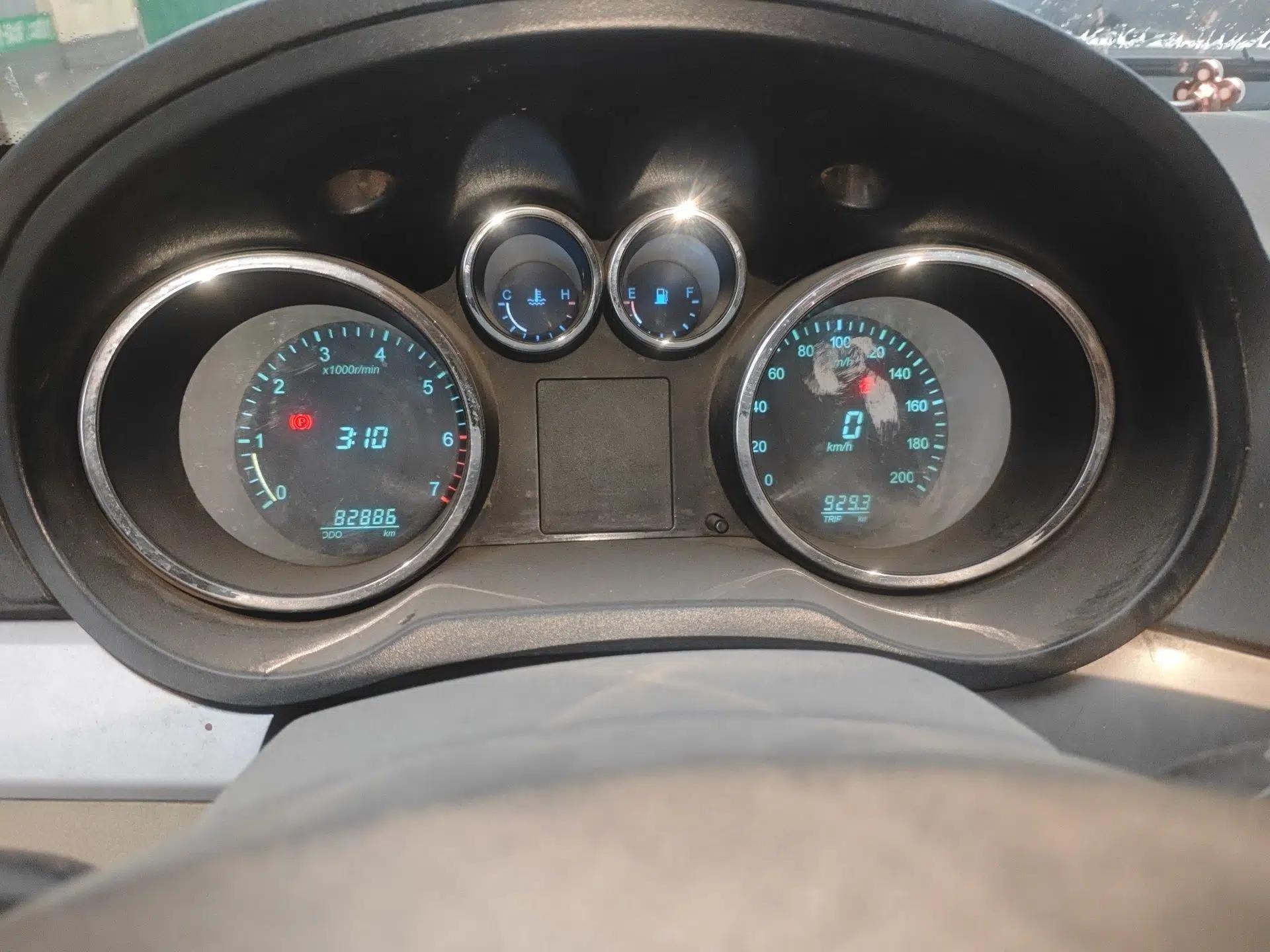 CHANGAN KAICHENG Ruixing M90 2016 2.0L Comfort Edition 4G94S — миниатюра 12