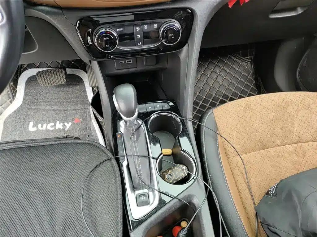 Encore GX 2020 20T CVT 2WD Luxury — миниатюра 10