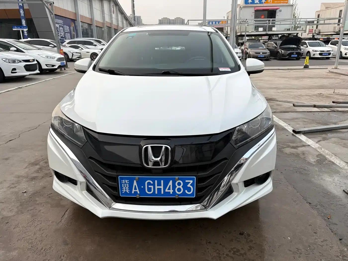 2017 Honda Crider 1.5L CVT Comfort Edition — миниатюра 2