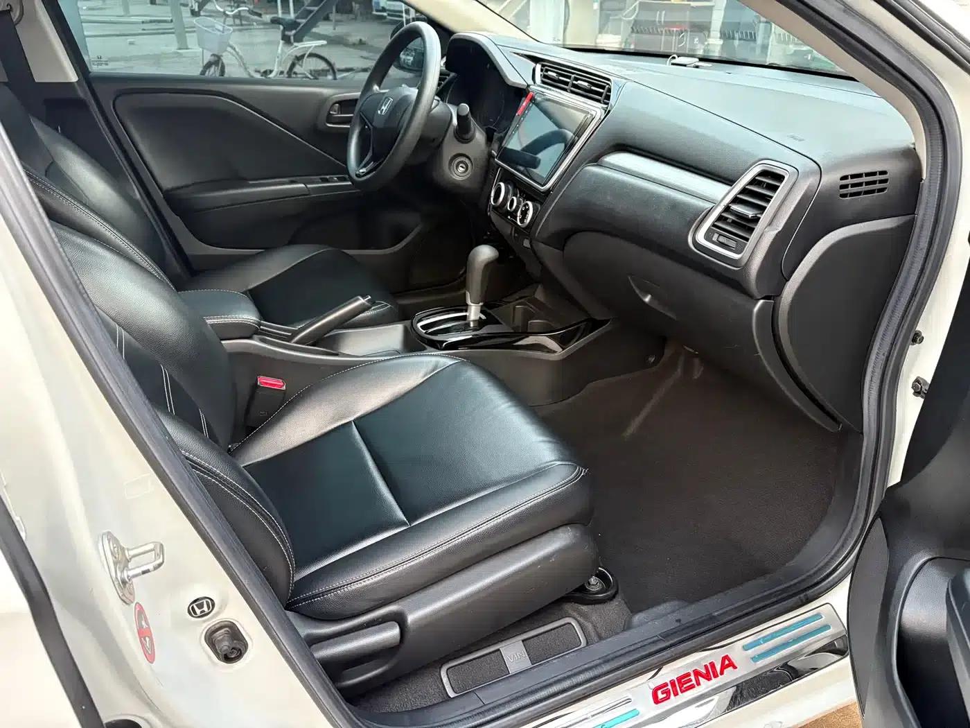 2017 Honda Crider 1.5L CVT Comfort Edition — миниатюра 7