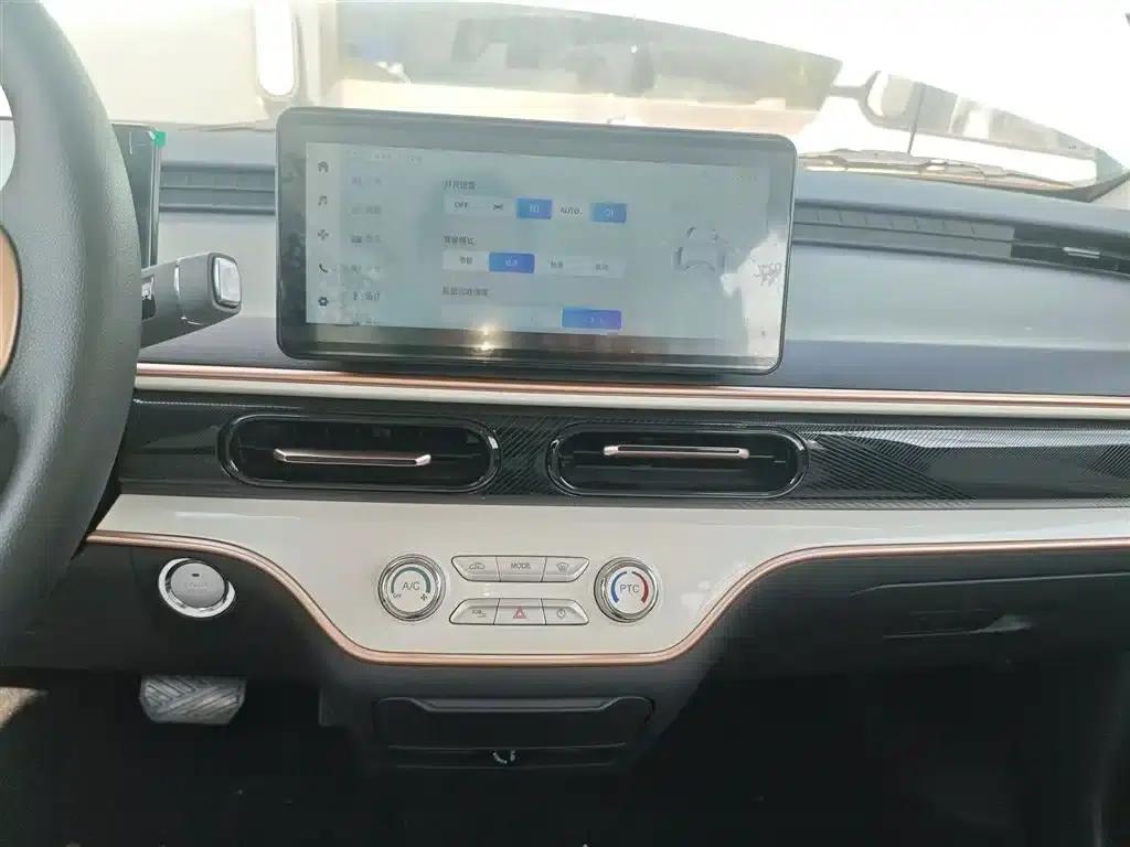 Kaiyi Shiyue 2026 Mate 305km Guoxuan Treading Waves Edition — миниатюра 13