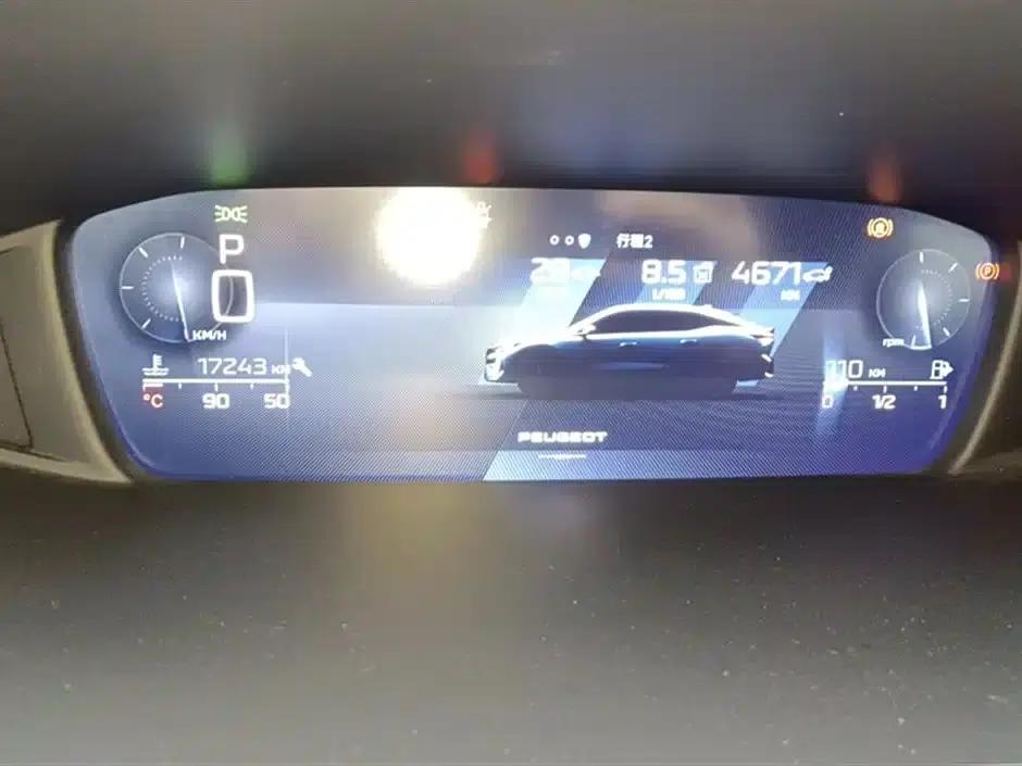 Peugeot 408X 2023 Charm Edition — миниатюра 9