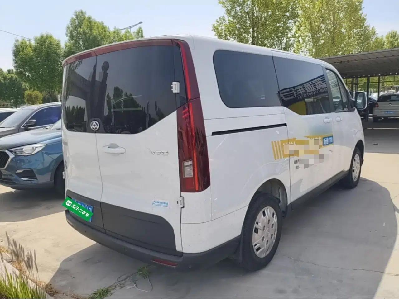 SAIC MAXUS Xintu V70 2023 2.0T Elite Edition Manual Transmission Short Wheelbase Low Roof 5/6 Seats (125 hp) — миниатюра 6