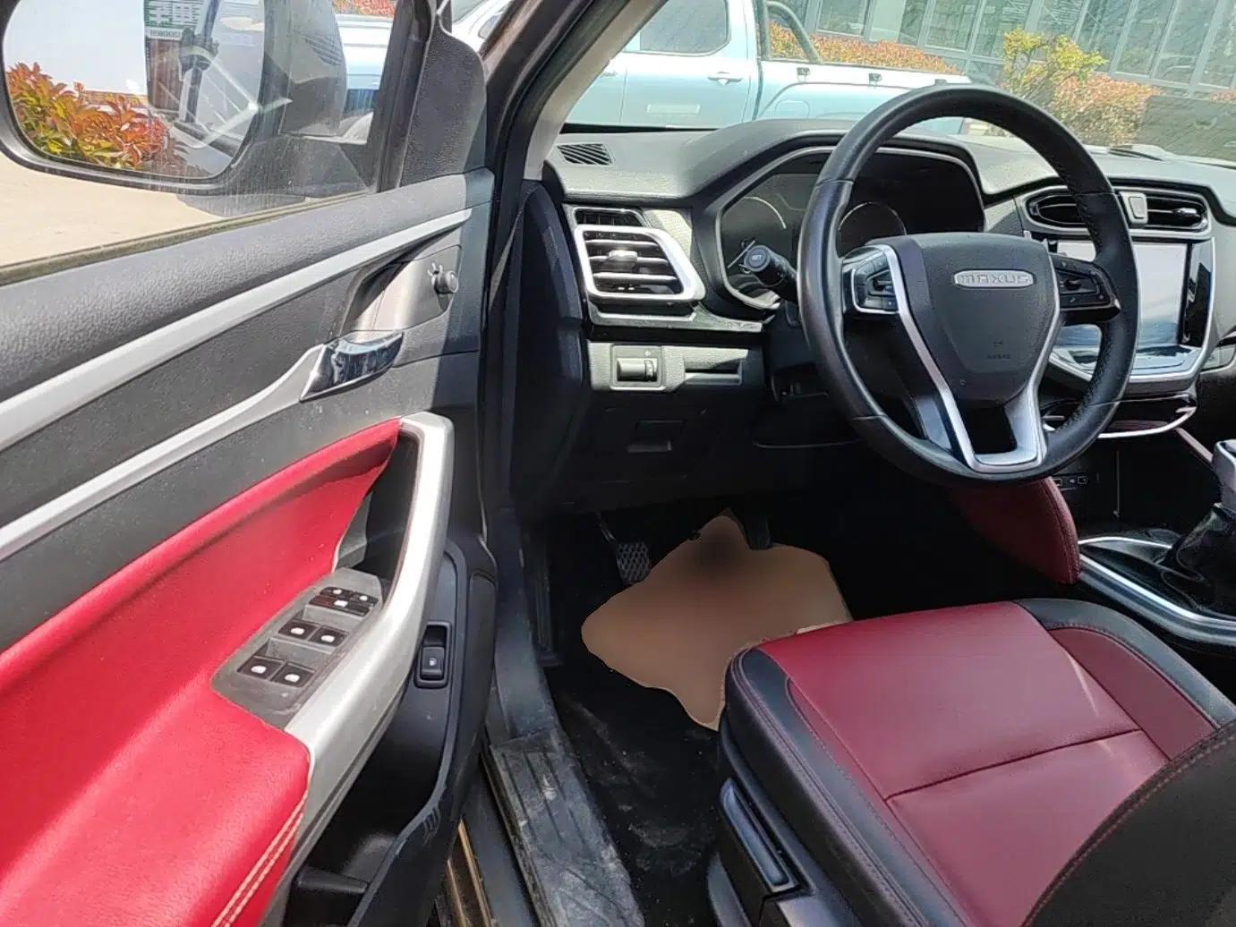 SAIC MAXUS Xingji 2023 Starry L 2.0T Diesel Manual Two-Wheel-Drive Elite Edition Flatbed — миниатюра 19