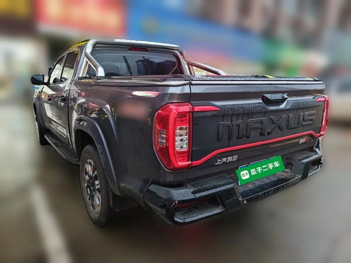SAIC MAXUS Xingji 2023 Starry H 2.0T Automatic Diesel Dual-Turbo All-Wheel Drive Luxury Edition Long Wheelbase — миниатюра 4