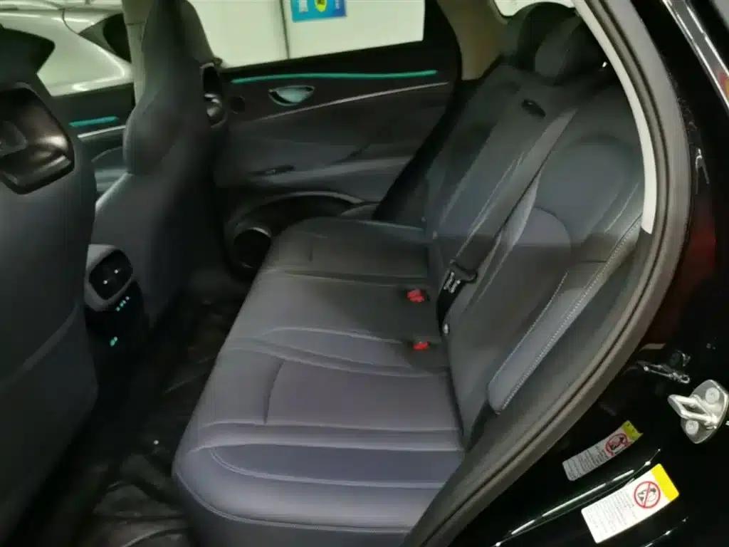 Hiace 07 DM-i 2025 Model 150 Navigator+ Edition — миниатюра 17