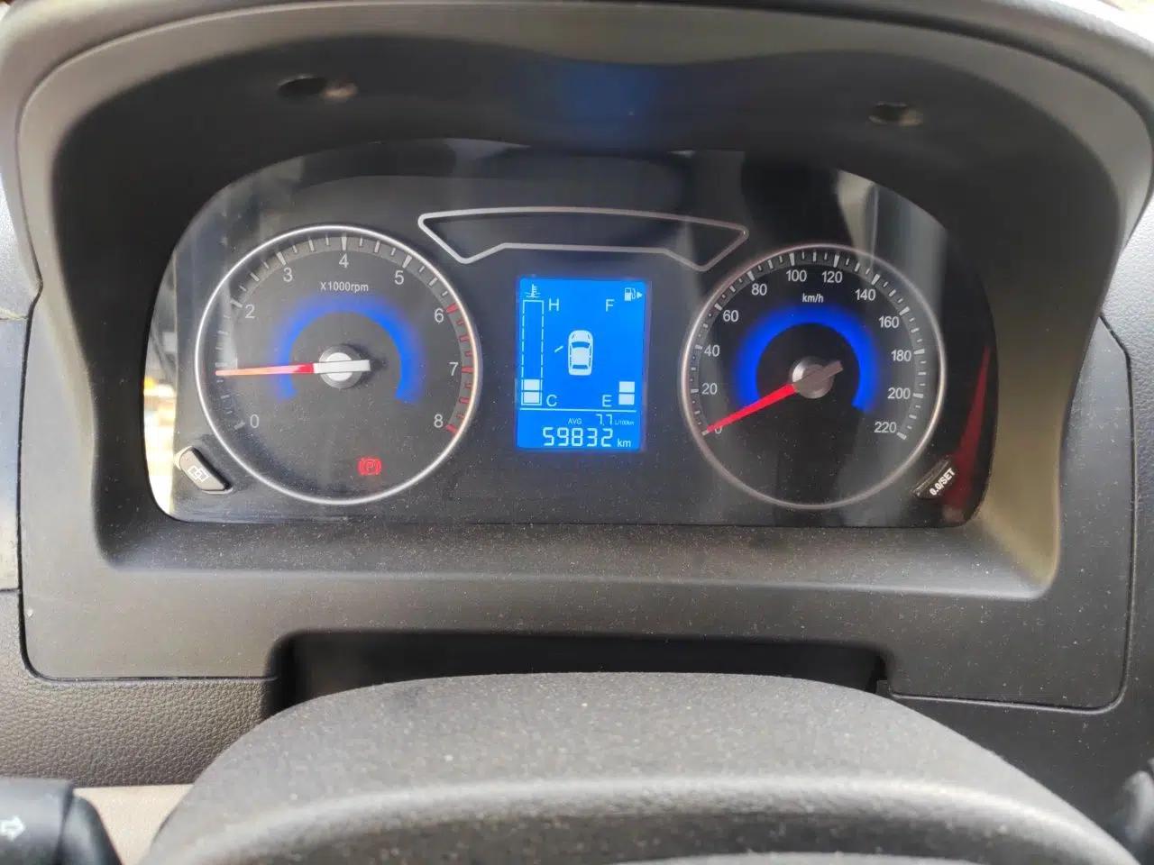 FORTHING Joyear X3 2016 1.5L Comfort Model — миниатюра 12
