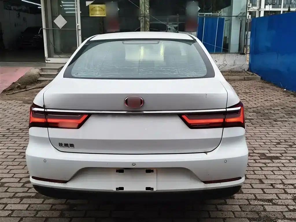 Qin 2019 1.5L Automatic Premium Edition — миниатюра 4