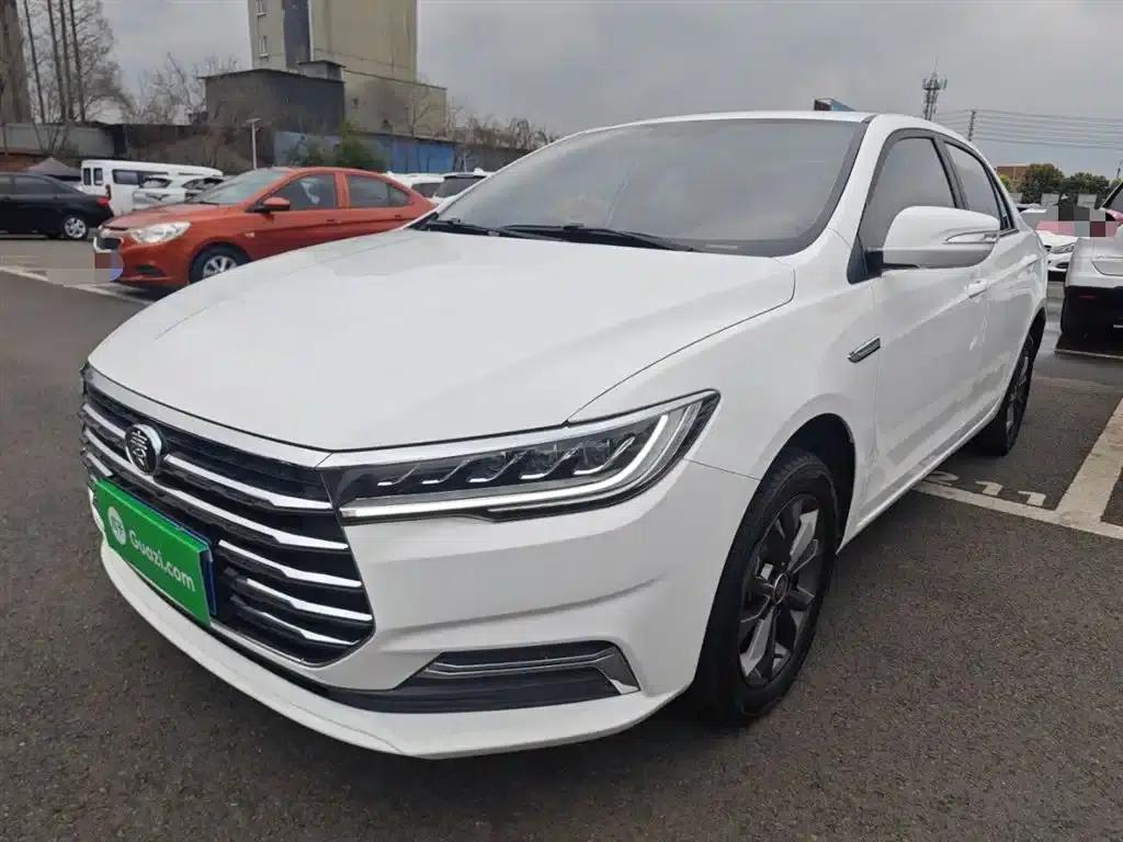 Qin 2019 1.5L Automatic Premium Edition — миниатюра 1