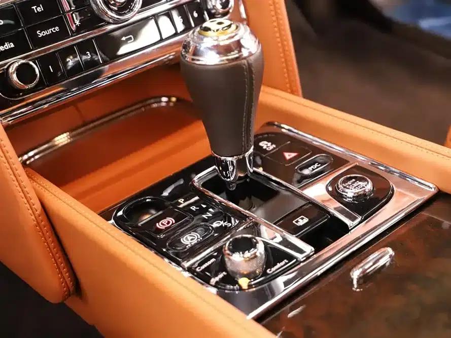 Mulsanne 2017 6.8T Long Wheelbase — миниатюра 11