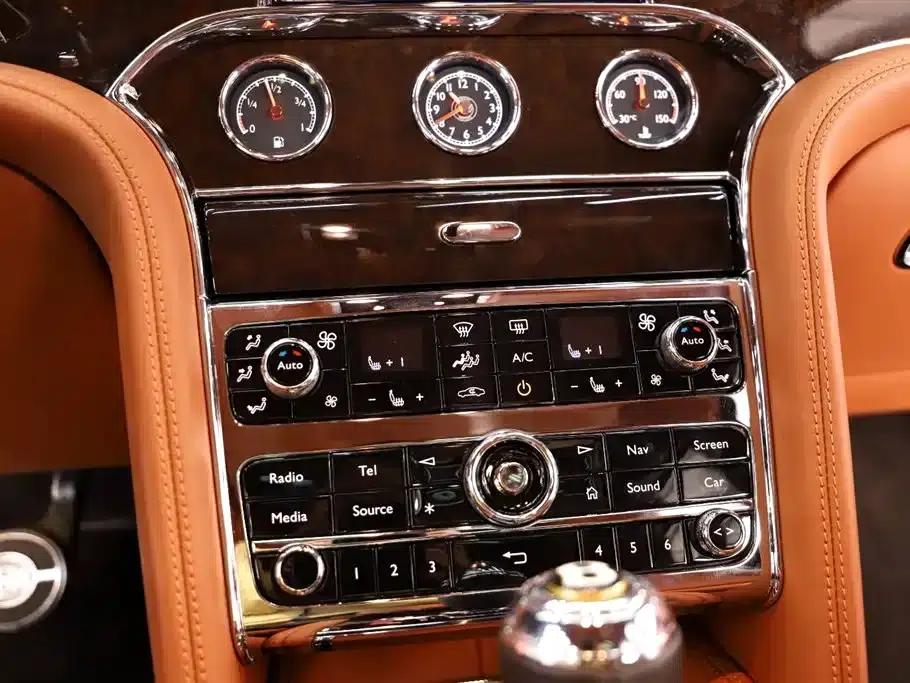 Mulsanne 2017 6.8T Long Wheelbase — миниатюра 13