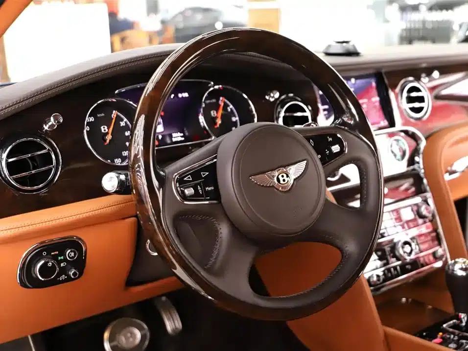 Mulsanne 2017 6.8T Long Wheelbase — миниатюра 16