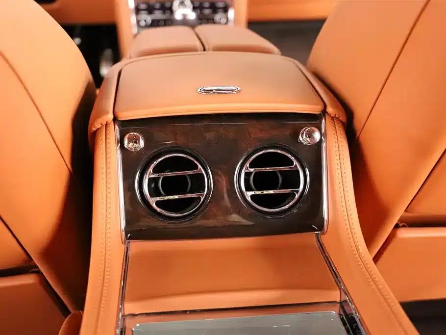 Mulsanne 2017 6.8T Long Wheelbase — миниатюра 25
