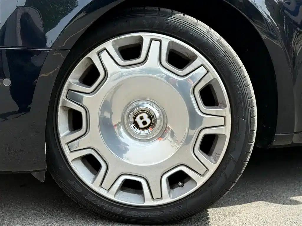 Mulsanne 2017 6.8T Long Wheelbase — миниатюра 33