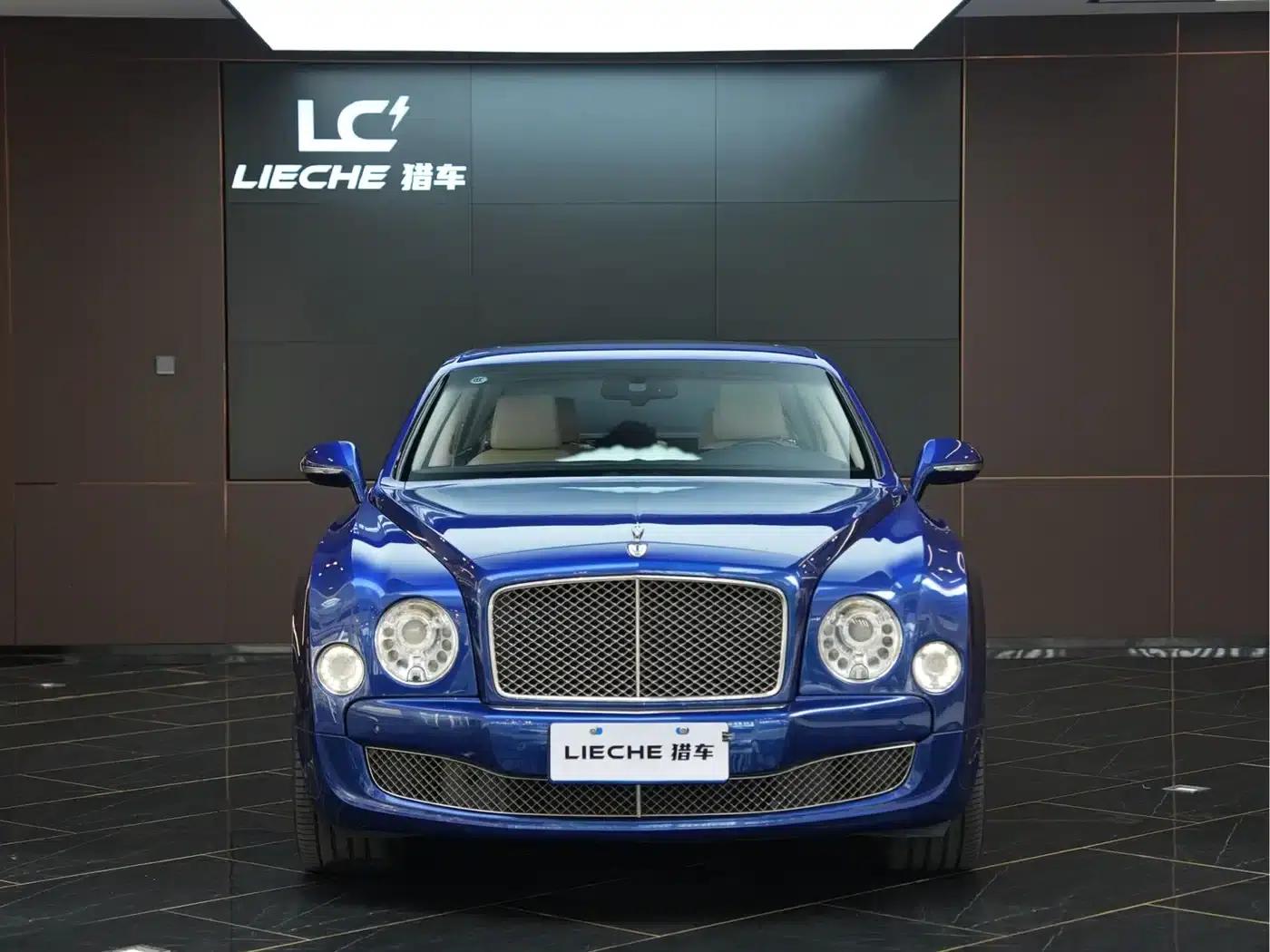 Mulsanne 2011 6.8T Premium Edition — миниатюра 2