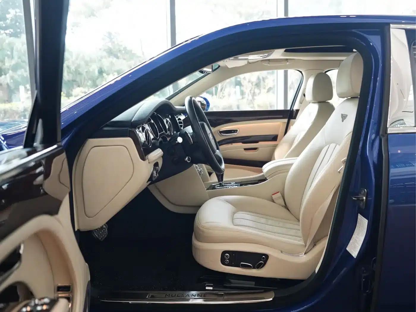 Mulsanne 2011 6.8T Premium Edition — миниатюра 15