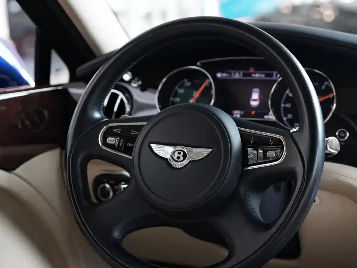 Mulsanne 2011 6.8T Premium Edition — миниатюра 18