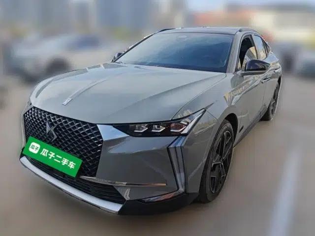 DS 4 2023 1.6T Rivoli CROSS Edition