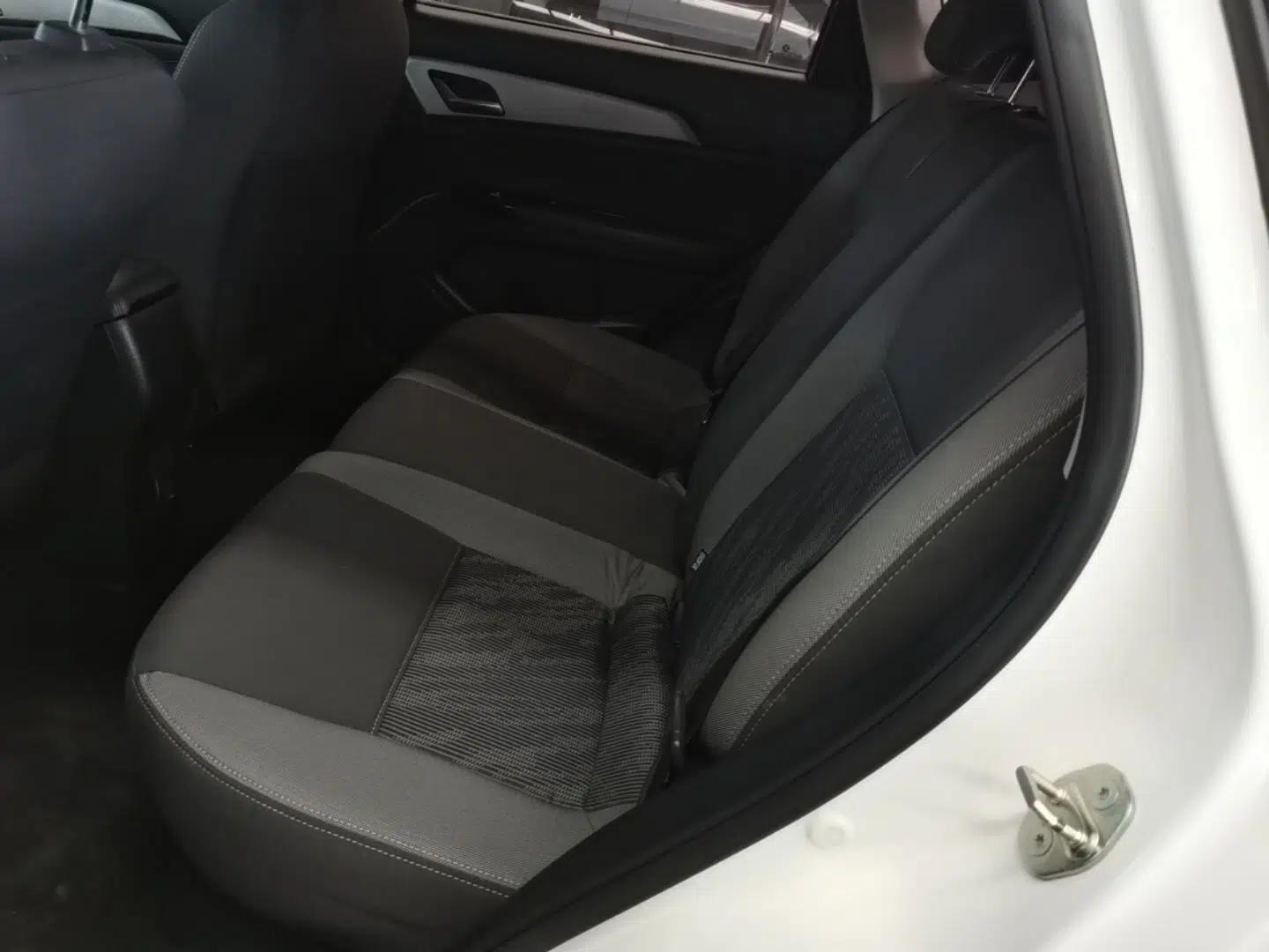 Dongfeng Aeolus AX3 2019 1.6L Manual Enjoyment Edition — миниатюра 20
