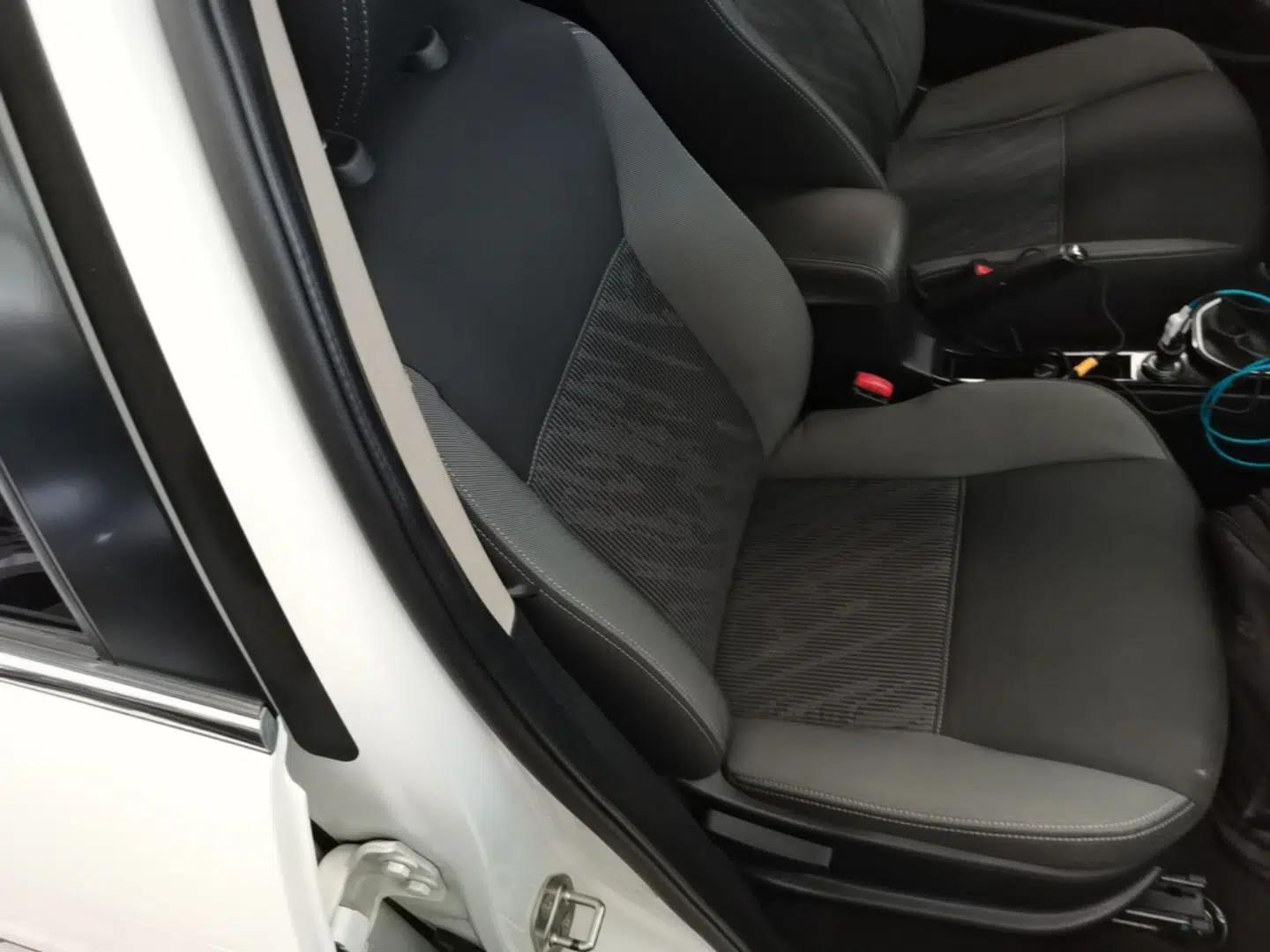 Dongfeng Aeolus AX3 2019 1.6L Manual Enjoyment Edition — миниатюра 23