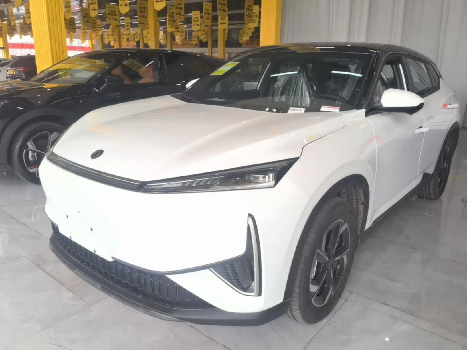 Dongfeng Aeolus L7 New Energy 2025 518 Comfort Edition — миниатюра 1