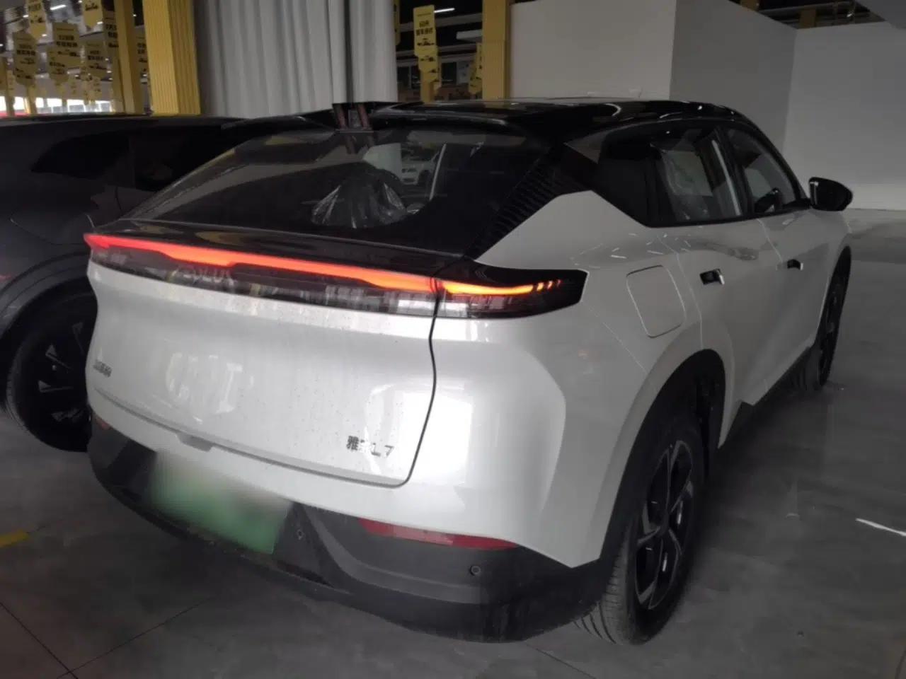 Dongfeng Aeolus L7 New Energy 2025 518 Comfort Edition — миниатюра 4