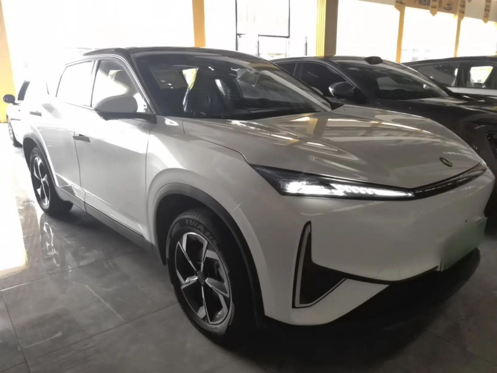Dongfeng Aeolus L7 New Energy 2025 518 Comfort Edition — миниатюра 6