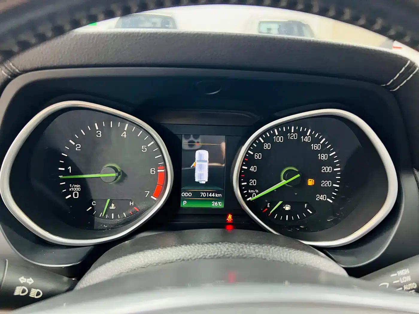 Beijing BJ80 2017 2.3T Defender Edition — миниатюра 8