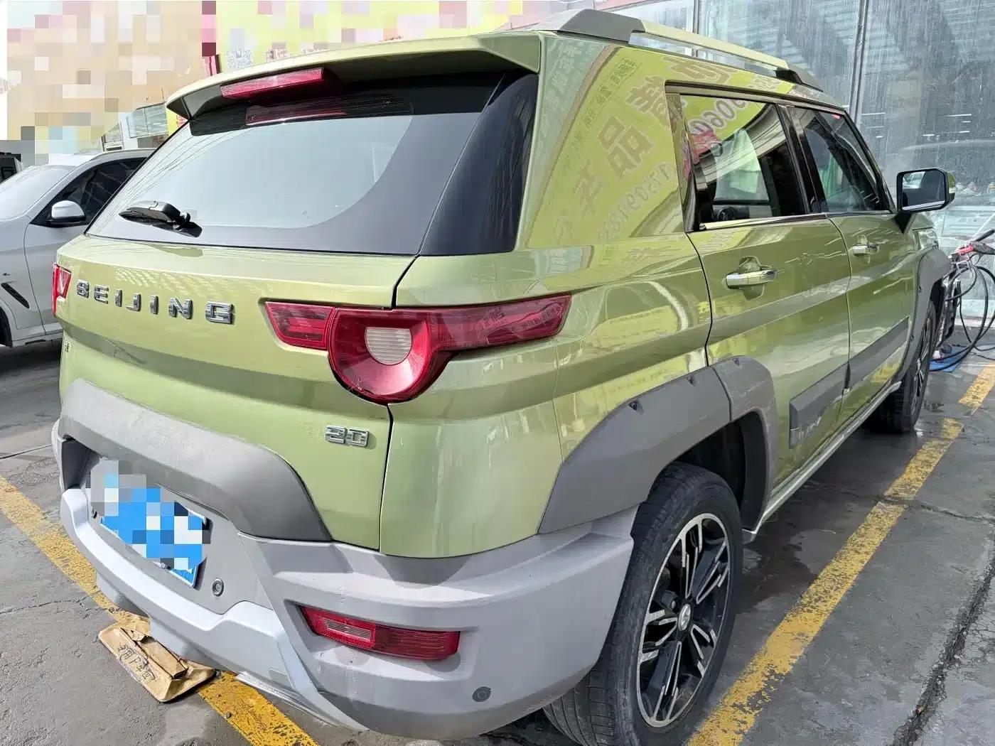 Beijing BJ20 2016 1.5T CVT Luxury Edition — миниатюра 17