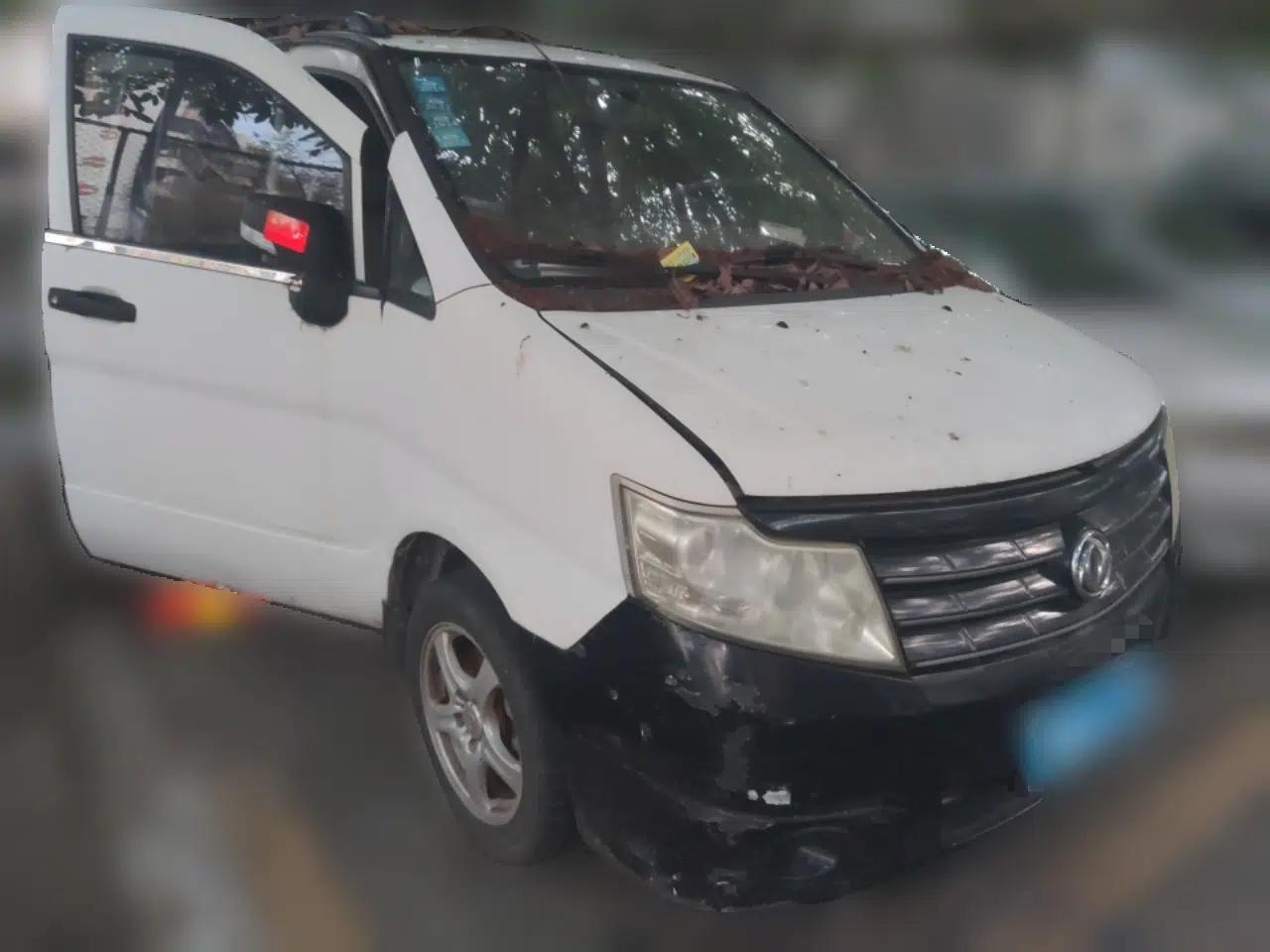 Dongfeng Shuaike 2013 Revised Version 1.5L Manual Standard Edition 7 Seats China IV Standard — миниатюра 3