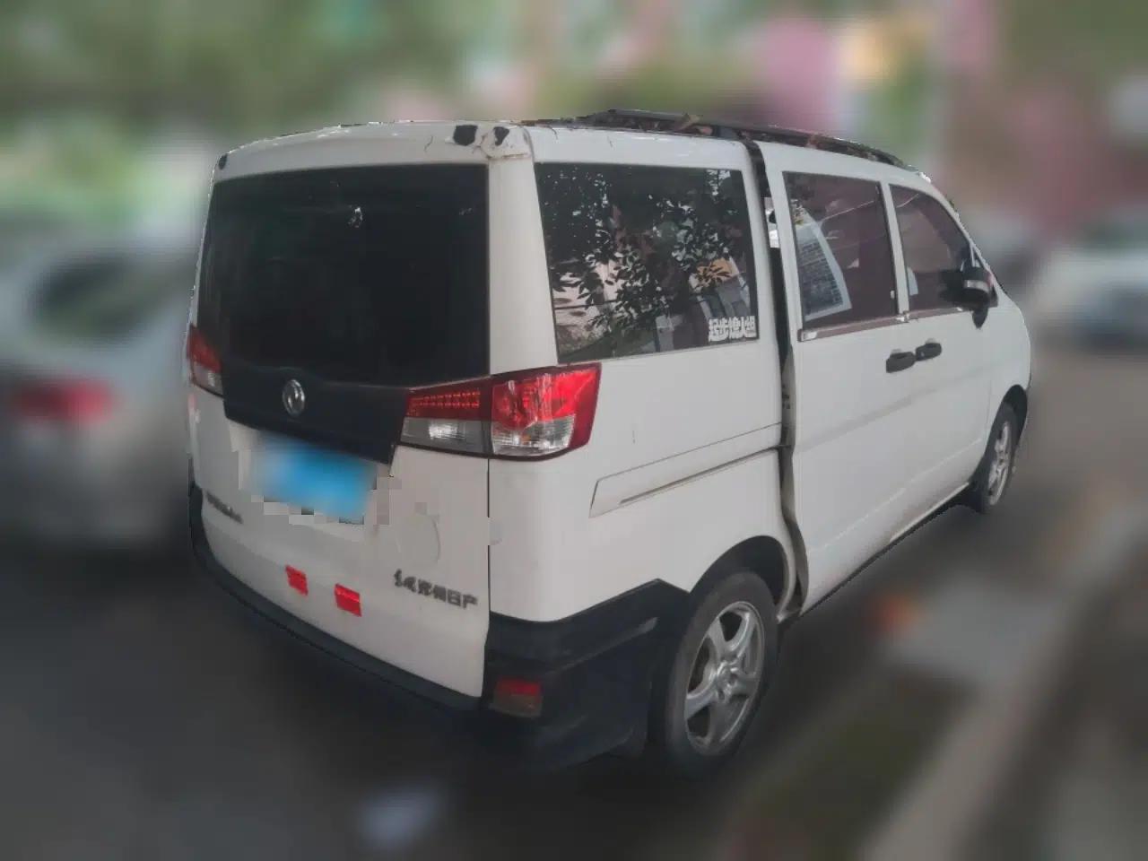Dongfeng Shuaike 2013 Revised Version 1.5L Manual Standard Edition 7 Seats China IV Standard — миниатюра 6