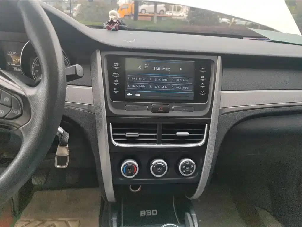 Besturn B30 2017 1.6L Manual Deluxe Edition — миниатюра 13
