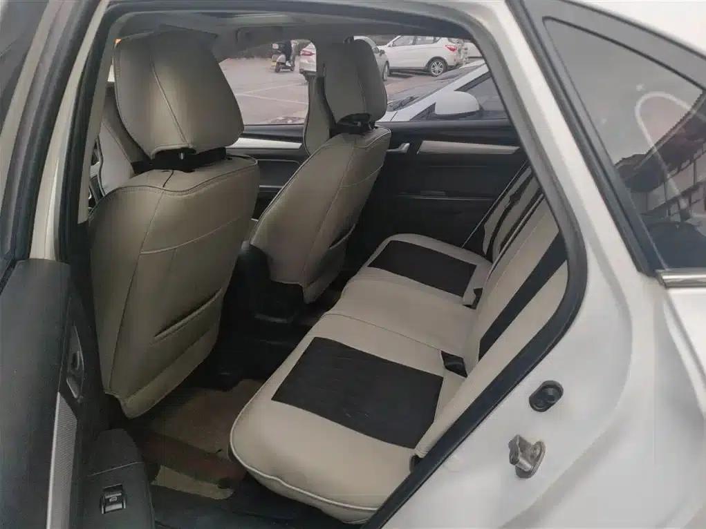 Besturn B30 2017 1.6L Manual Deluxe Edition — миниатюра 17