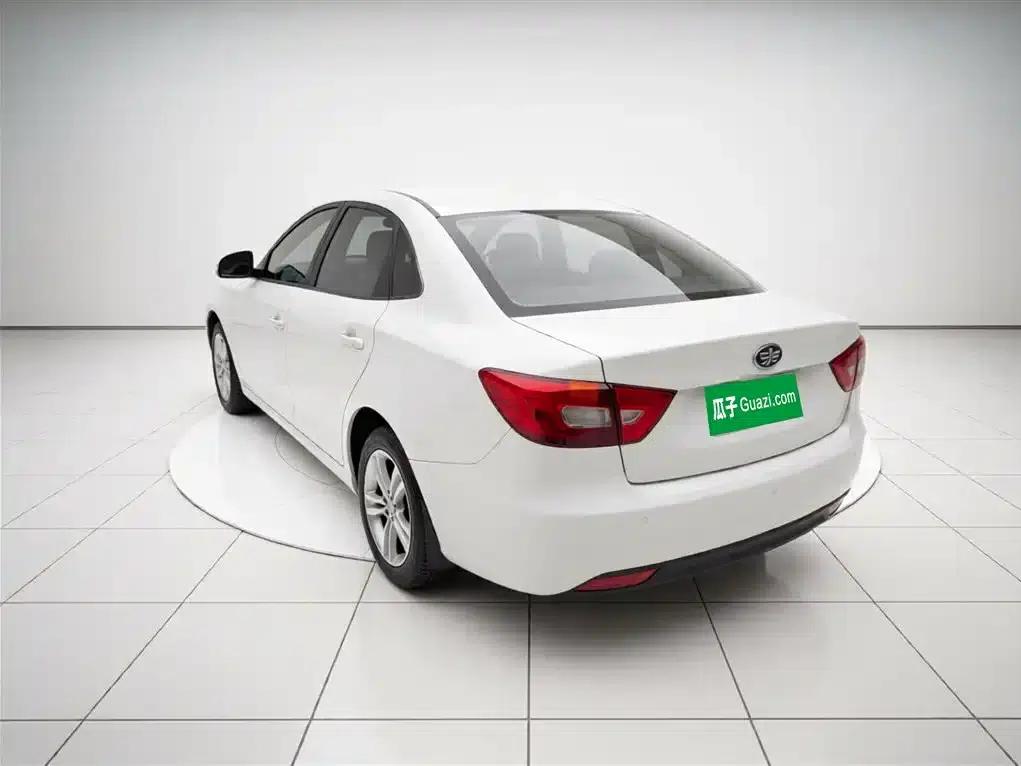 Besturn B30 2017 1.6L Manual Deluxe Edition — миниатюра 5