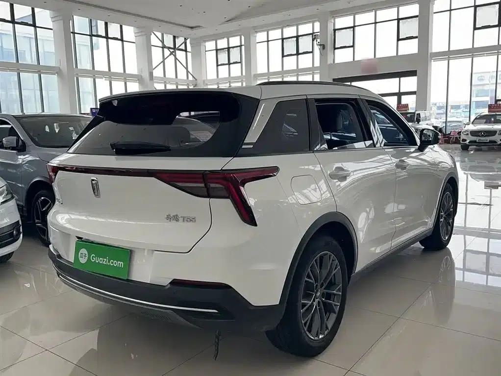 Bestune T55 2023 1.5T Automatic Leap Forward Edition — миниатюра 12