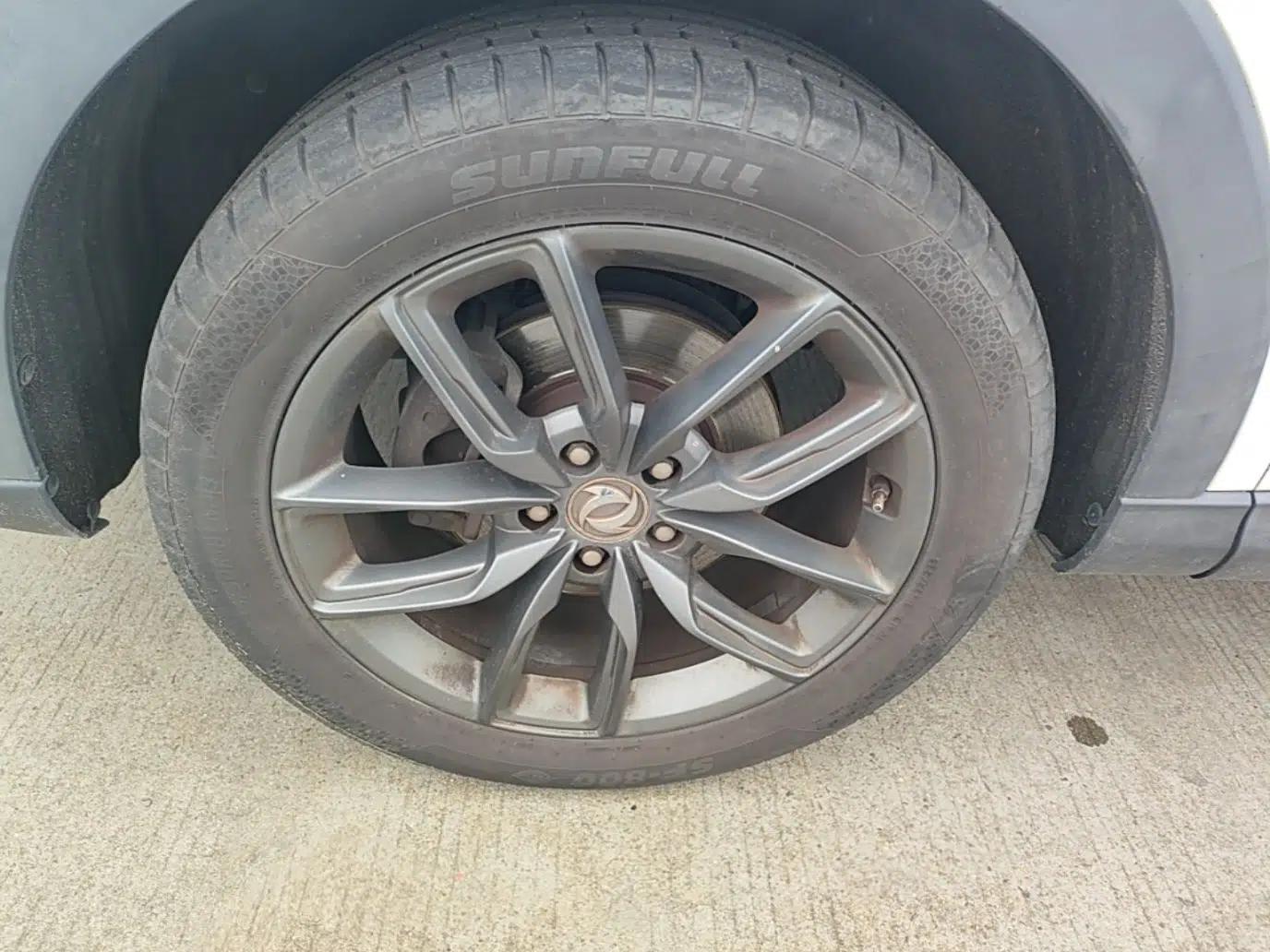 Dongfeng Fengon ix5 2019 220T CVT ZhiShang Trim China V Standard — миниатюра 8
