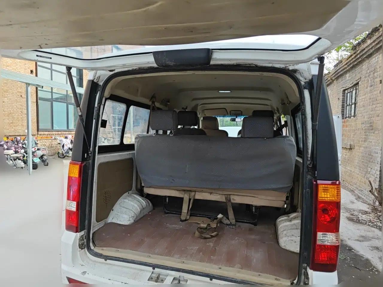 Dongfeng Xiaokang C37 2012 1.4L Entrepreneur II Type DK13-06 — миниатюра 20