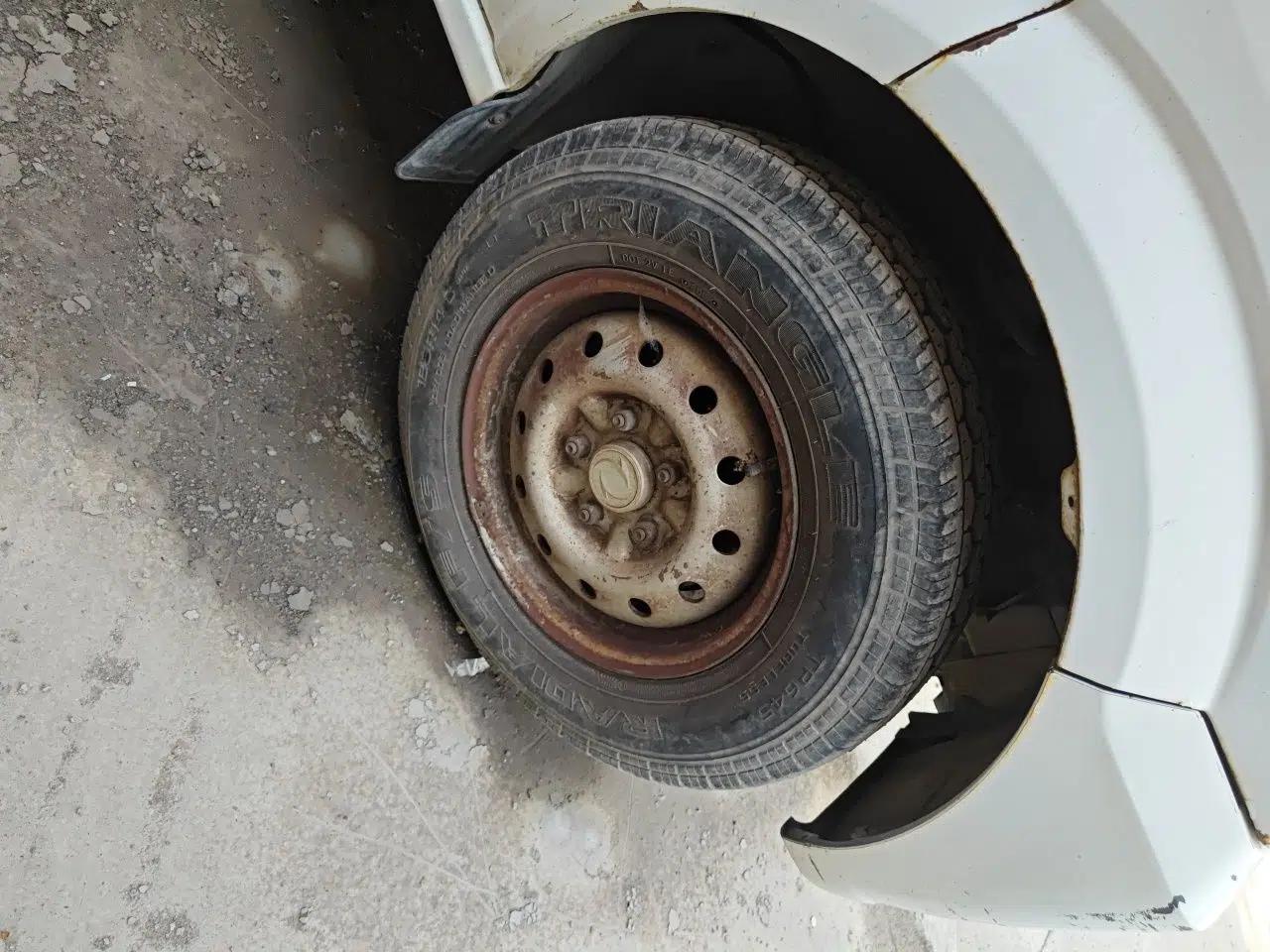 Dongfeng Xiaokang C37 2012 1.4L Entrepreneur II Type DK13-06 — миниатюра 8